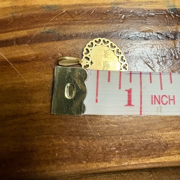 14k Gold Heart Charm for a necklace - Picture 4 of 4